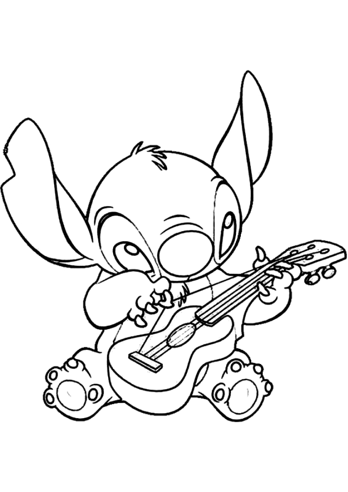Stitch tenta tocar guitarra